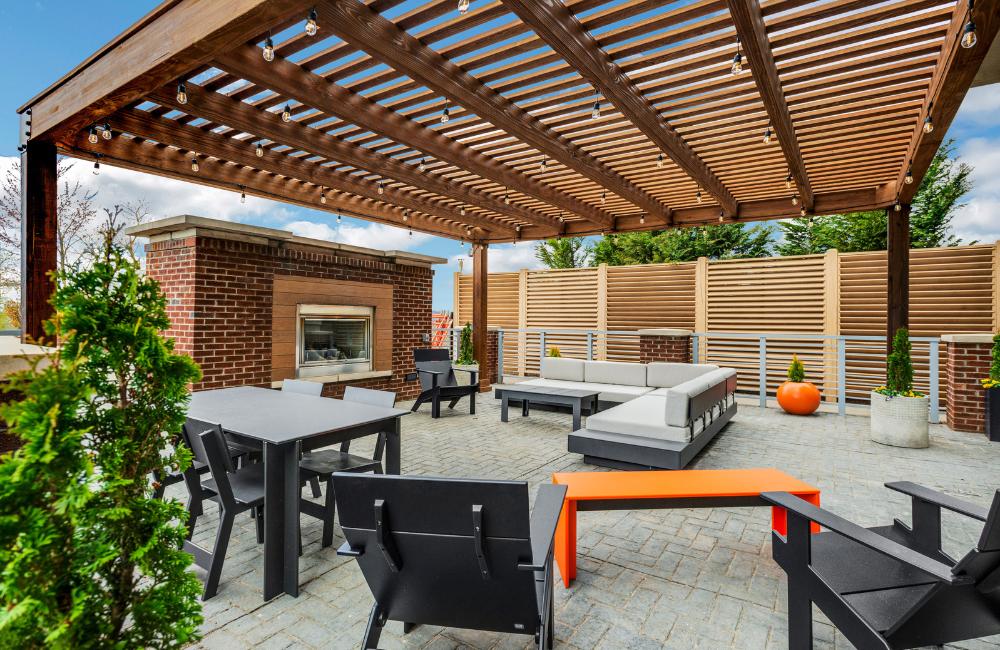 DoubleTree by Hilton Asheville Downtown Pergola