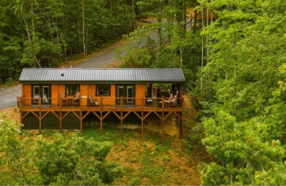 Meraki Escape in Brevard NC secluded cabin