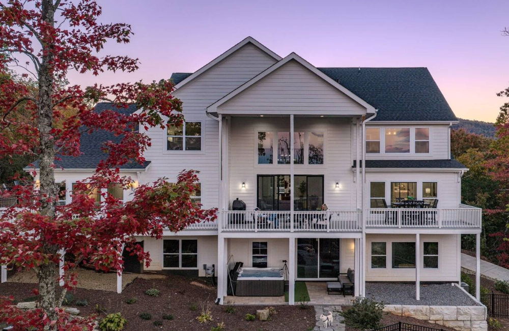 exterior spacious home Greybeard Vacation Rentals