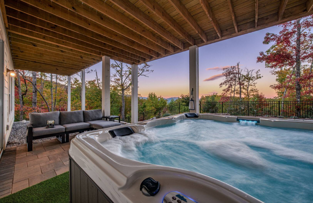 large hot tub Greybeard Vacation Rentals