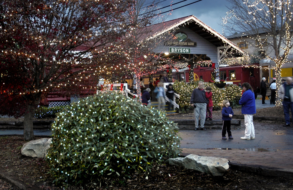 Bryson City Christmas people enjoying downtown