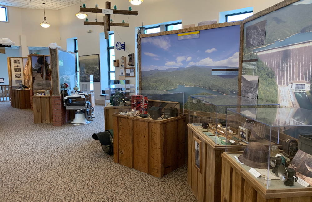 Swain-County-Heritage-Museum-indoor-exhibits