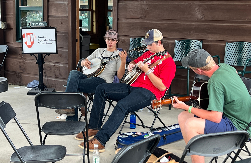 picking banjos at Earl Scruggs Music Festival