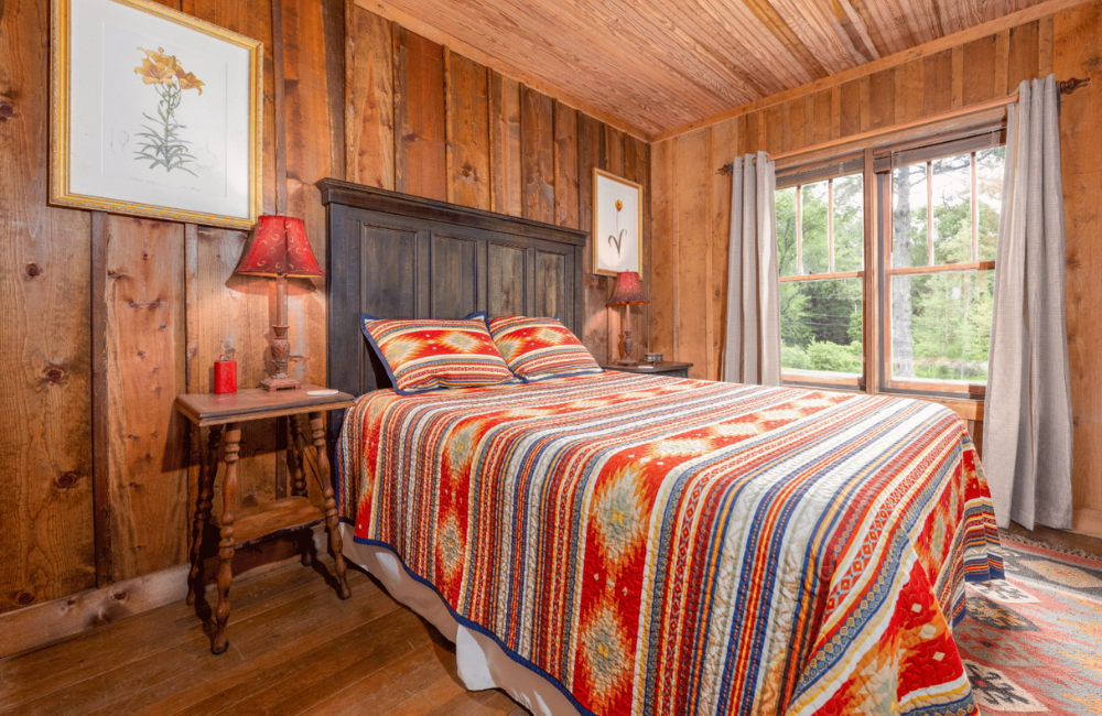 bedroom at Glen Choga Lodge