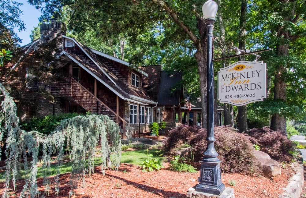 Exterior of the unique McKinley Edwards Inn