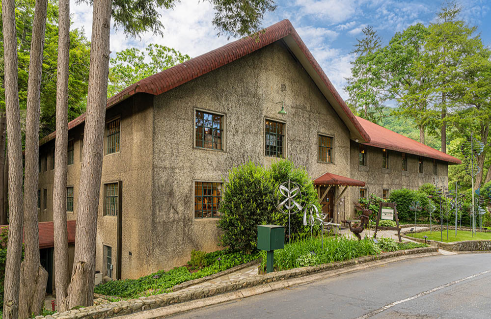 exterior of Grovewood Village and Gallery