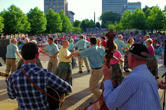 Shindig On The Green