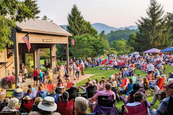 Banner Elk Concerts in the park