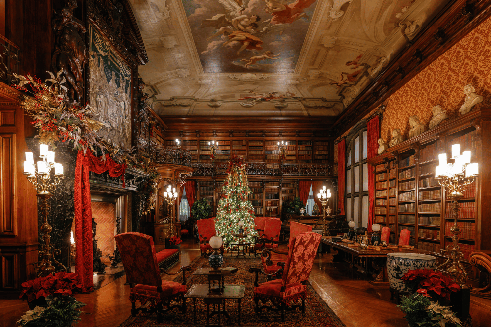 Interior of Biltmore Estate decorated for the winter holidays