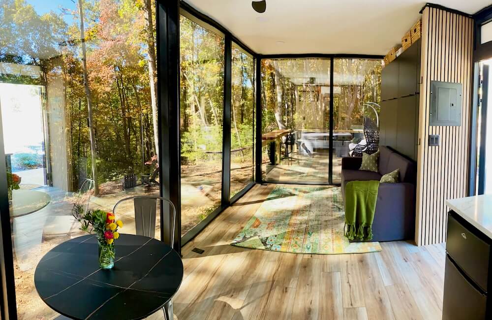 Glassy Stays Off-Grid Luxury - Romantic Asheville