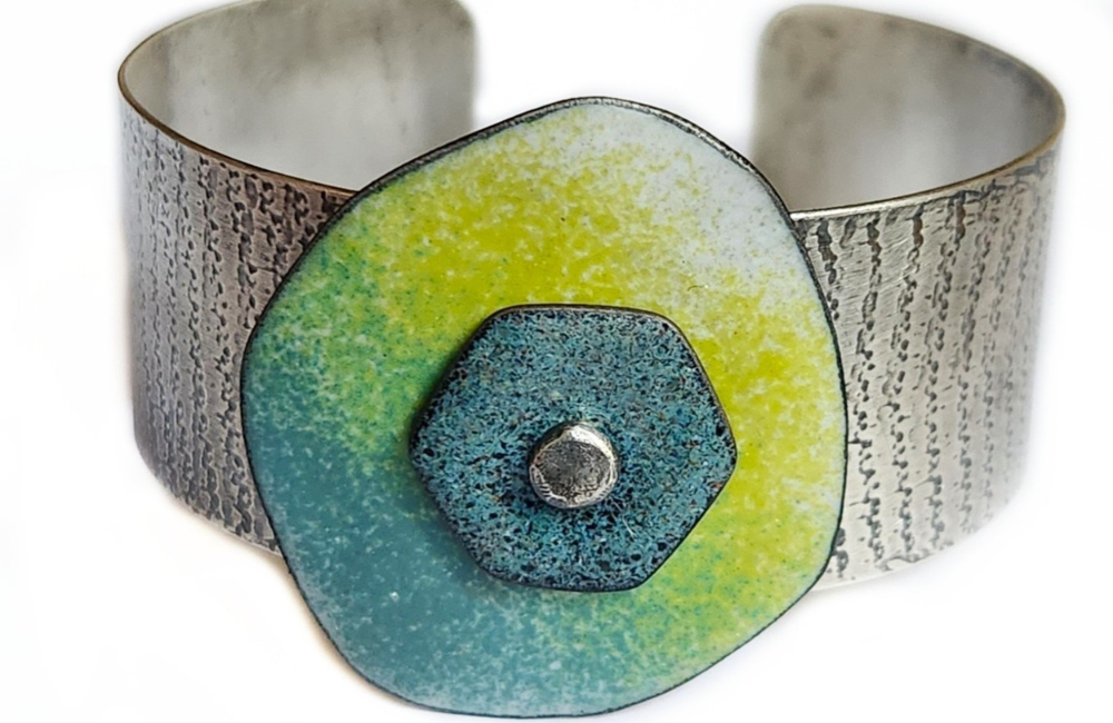 Ring by artist of the Lyle Wheeler Craft Fair of the Southern Highlands