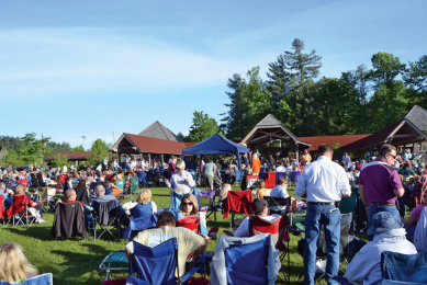 Groovin on the Green