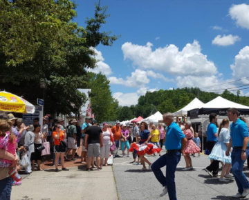 Front Street Arts & Crafts Show