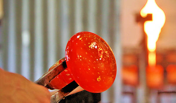 Glass Blowing Artists Studio Dillsboro