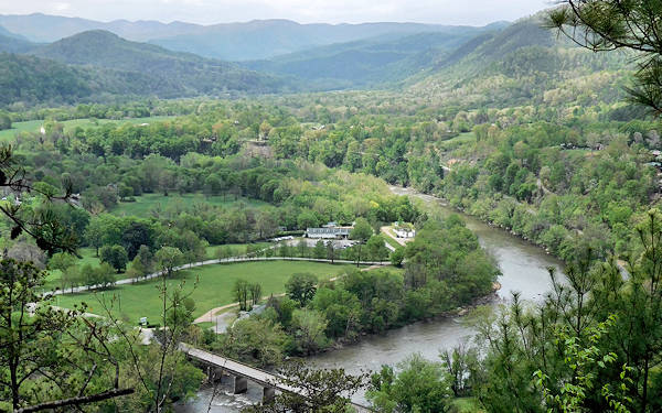 Lovers Leap Hike, Hot Springs