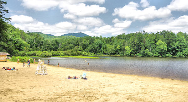 Lake Powhatan Beach, Asheville