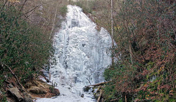 Mingo Falls frozen