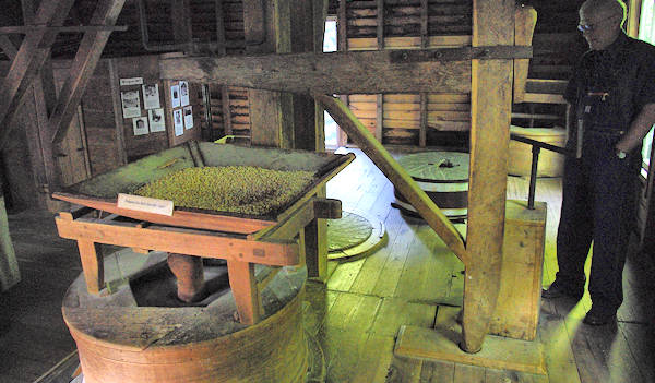 Mingus Mill