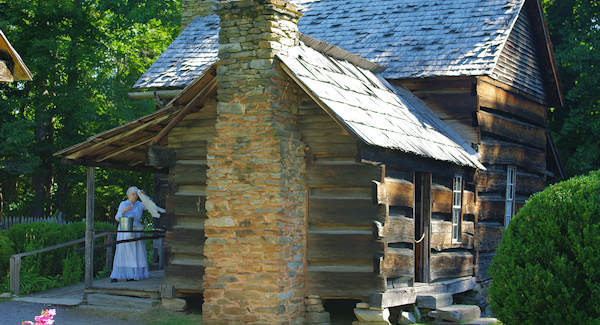 Mountain Farm Museum NC