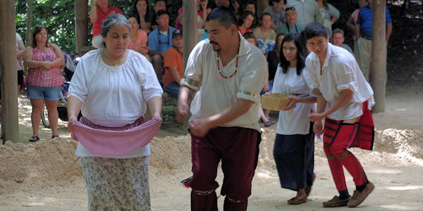 Oconaluftee Indian Village