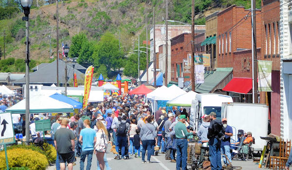 Fire on the Mountain Blacksmith Festival, Spruce Pine