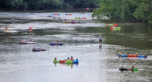 Tubing French Broad River
